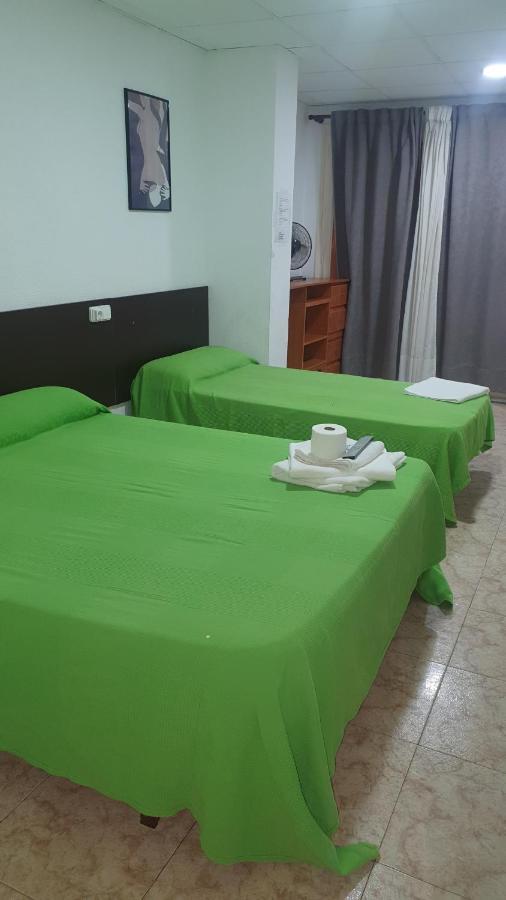 Hostal Sol Celeste โยเรตเดมาร์ ภายนอก รูปภาพ
