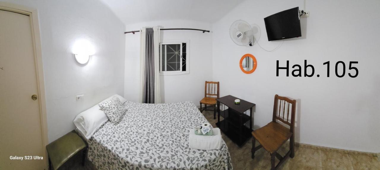 Hostal Sol Celeste โยเรตเดมาร์ ภายนอก รูปภาพ