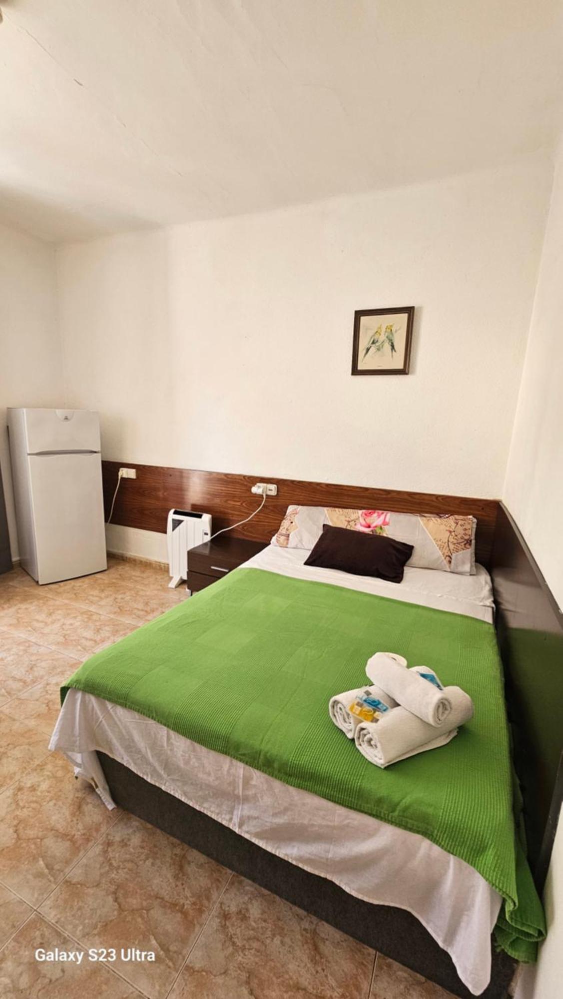 Hostal Sol Celeste โยเรตเดมาร์ ภายนอก รูปภาพ