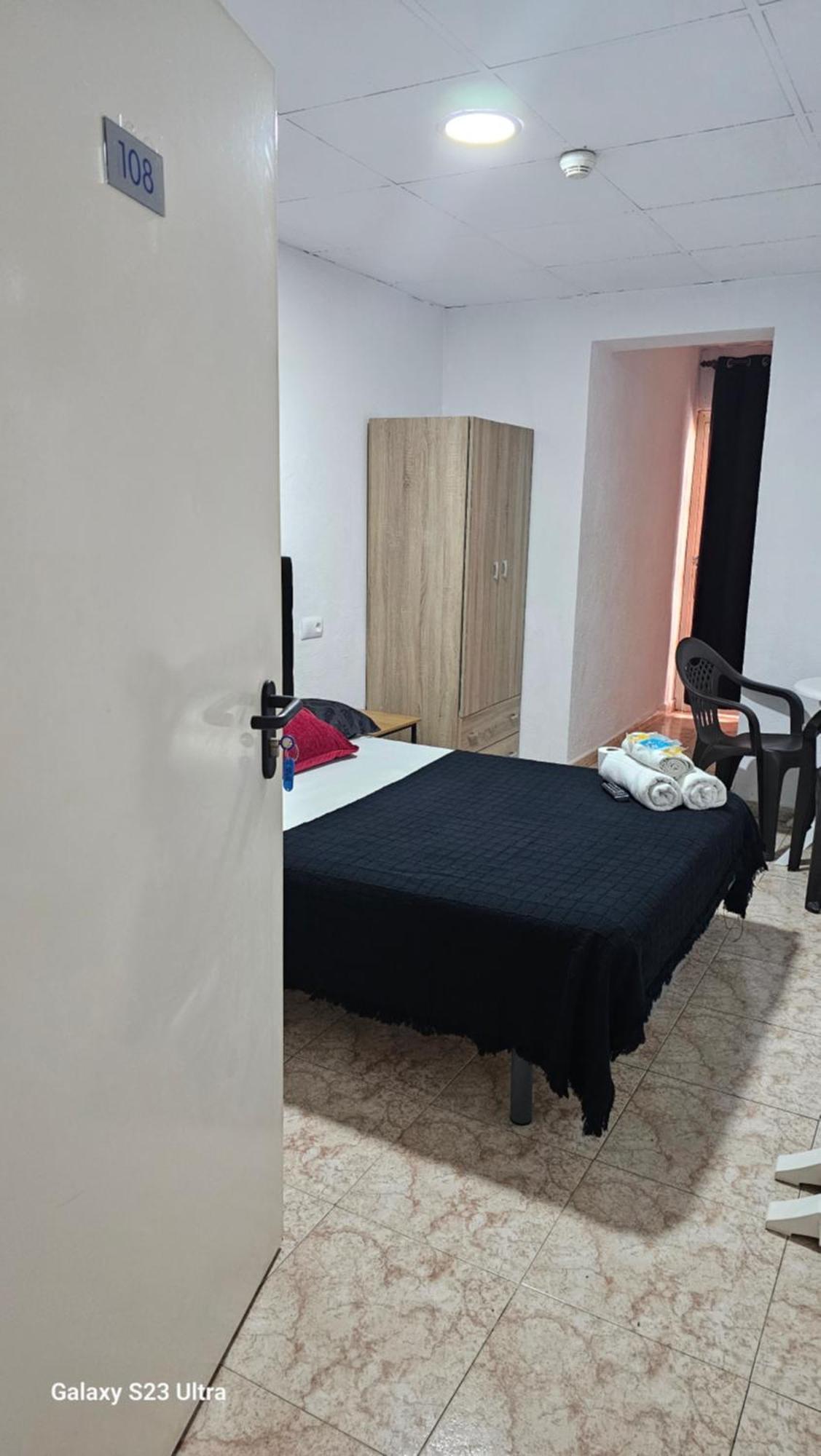 Hostal Sol Celeste โยเรตเดมาร์ ภายนอก รูปภาพ